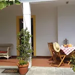 Cosy Nook בית נופש