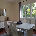 Cosy Nook בית נופש *